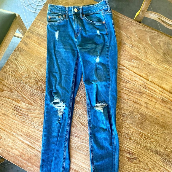 🍍3/$18 Wild Fable High Rise Skinny Distressed Jeans - Picture 1 of 7